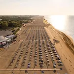 Appartamento Chic Seaview With Private Terrace Bibione