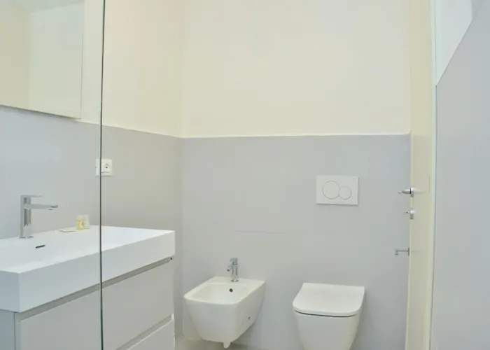Chic Seaview With Private Terrace Μπιμπιόνε