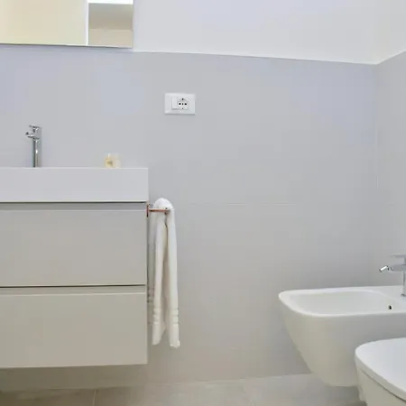Chic Seaview With Private Terrace Apartment *