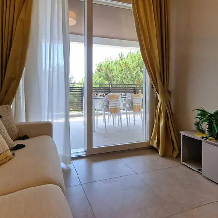 Chic Seaview With Private Terrace * ביביונה